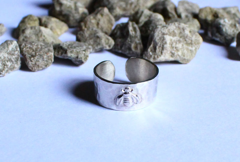 blog SilverBeeRing192